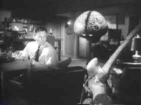 "Hmm, if I’m really sly, Gor will never notice me looking at this axe!"