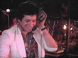 If Steve Guttenberg sends us a thousand dollars, we’ll remove this picture.