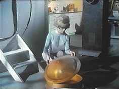 The hatch that for some reason we never see anyone actually going through.