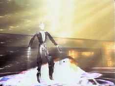 New on the WB: Steven Spielbergs Johnny Mnemonic Babies(tm)!