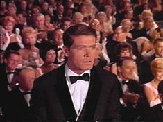 A stunned Frankie realizes that hes lost the Oscar...