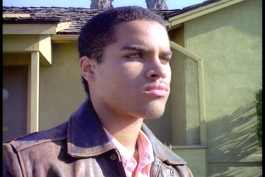 Our Hero Sugar Pop:  He be buggin'.