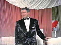 The Entity that murdered Lt. Yar tries to subsume Liberace.