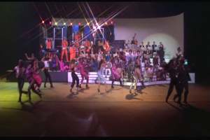 The worst of the '80s contaminates the middling of the '40s.